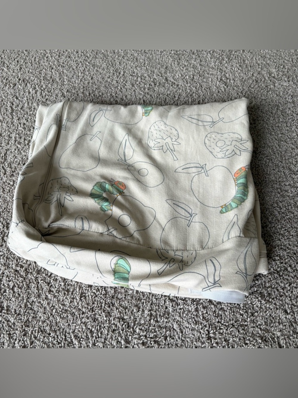 The Very Hungry Caterpillar Nugget Base Cover